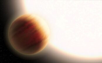 Artist's conception of a Jupiter-sized exoplanet orbiting close to a large star.