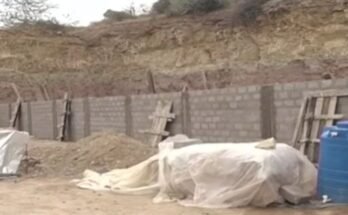 کراچی کے ہل پارک کے قریب 'تجاوزات' نئے سوالات کو جنم دیتی ہے۔
