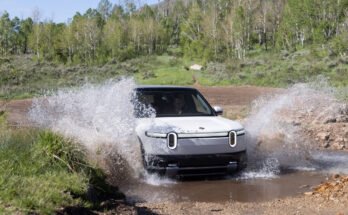 پہلی ڈرائیو: 2027 Rivian R2 مکمل طور پر EV گیم کو تبدیل کرتا ہے۔