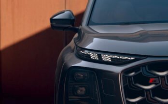 یہ رہا آڈی کی اگلی Q7 SUV اور صرف US-SQ7، اب RS V8 کے ساتھ