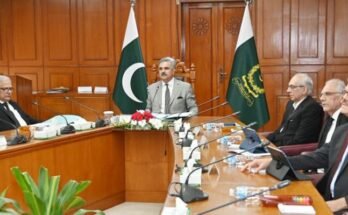 SJC ججوں کو سیاسی، سفارتی تقریبات میں شرکت کی مشروط اجازت دیتا ہے۔