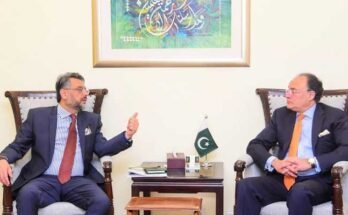 پی ٹی آئی کے مطالبے پر وزیراعظم فیصلہ کریں گے کہ جیل میں بند عمران کی ملاقات میں فنڈز کی شراکت کو منسلک کیا جائے: فن من